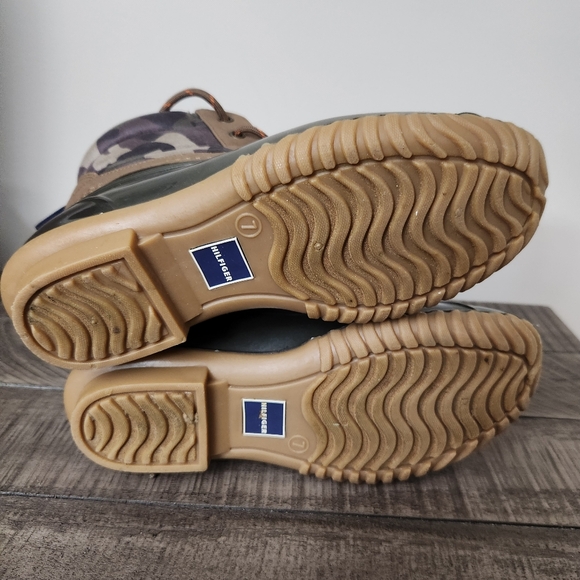 Tommy Hilfiger Size 7 Harvet Duck Snow Boots - Camo Brown Green - Picture 7 of 7